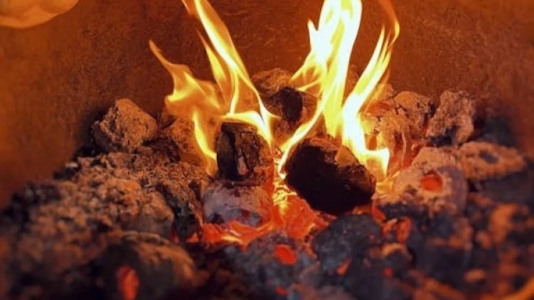 ठंड से बचने के लिए जलाई थी अंगीठी, 3 युवकों की हो गई मौत