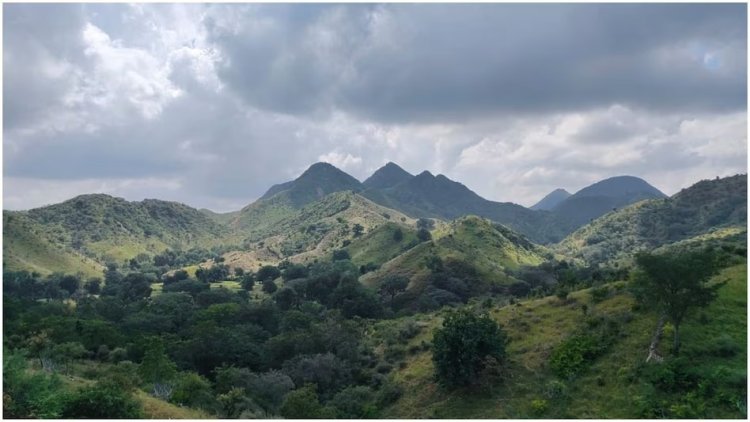 अर्थव्यवस्था के साथ पर्यावरण भी: अरावली विवाद पर अब केंद्र सरकार ने दी सफाई