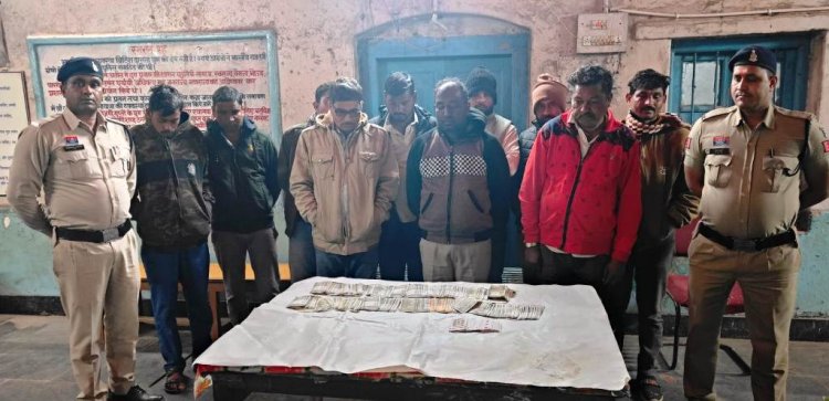भानसोज में जुआ खेलते 10 गिरफ्तार, नकद-वाहन जब्त