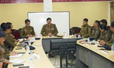 रायपुर कमिश्नर ने दिए चाकूबाजी-नशे पर सख्ती और विजिबल पुलिसिंग बढ़ाने के निर्देश