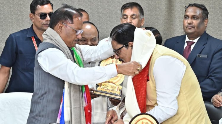 राज्य नीति आयोग के उपाध्यक्ष के रूप में गणेश शंकर मिश्रा ने संभाला पदभार, मुख्यमंत्री ने दी शुभकामनाएँ