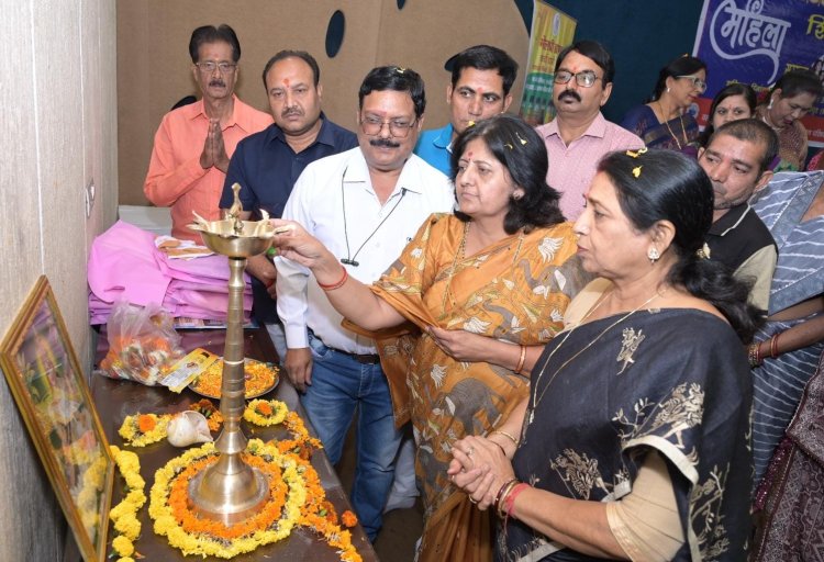 वर्ल्ड ब्राह्मण फेडरेशन द्वारा प्रदेश की विभिन्न विधा की 33 विप्र महिलाओं को दिया गया महिला शिखर सम्मान