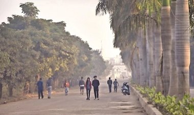 रायपुर में बदला मौसम का मिजाज, तेज हवाओं के साथ झमाझम बारिश