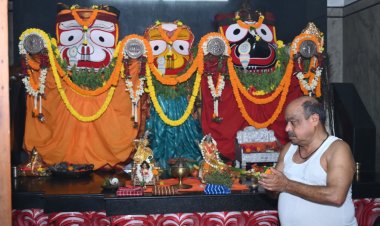 श्रद्धालुओं के साथ विधायक पुरन्दर मिश्रा ने की भगवान जगन्नाथ की पूजा-अर्चना, 108 कलशों से हुआ दिव्य महाअभिषेक