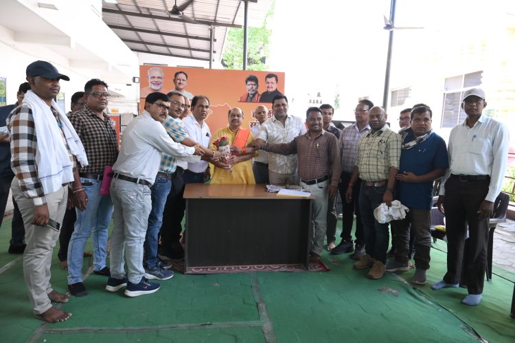 राजधानी रायपुर तक पहुंचा कांकेर समन्वयक प्रकरण, विधायक पुरंदर मिश्रा ने कलेक्टर से सीधे दूरभाष पर चर्चा कर लिया संज्ञान