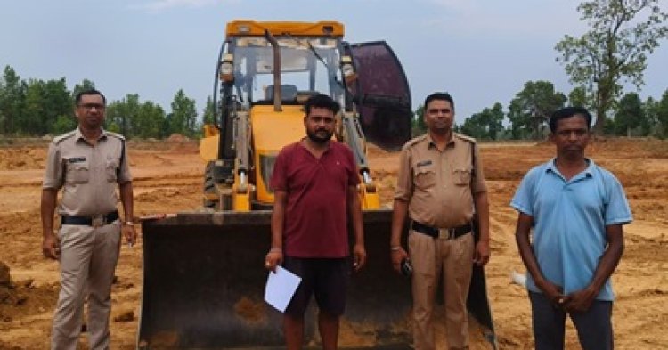 खनिज विभाग ने अवैध मुरूम उत्खनन में लगी जेसीबी जब्त