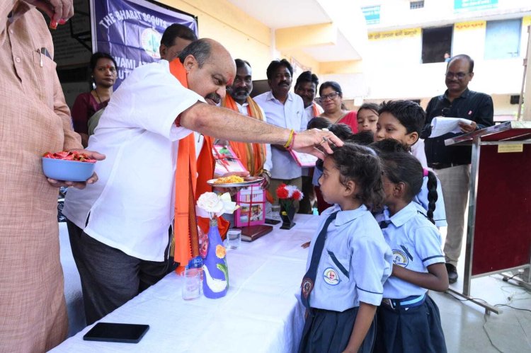 विधायक पुरंदर मिश्रा की मौजूदगी में उत्साहपूर्वक मनाया गया शाला प्रवेशोत्सव, बच्चों के चेहरों पर दिखी खुशी