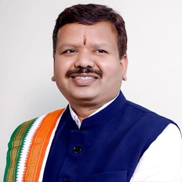 भाजपा सरकार को ले डूबेगी नकटी गांव के 60 परिवारों के आँसुओं का सैलाब : विनोद चंद्राकर