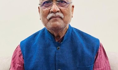 कुलपति में हिम्मत है तो स्वयं के और चयनितों के बैंक खातों और मोबाइल नंबर के काल रिकॉर्ड की जांच कराए.... उमाशंकर शुक्ला