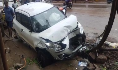 शादी से लौट रहे परिवार की कार खंभे से टकराई, 1 की मौत, 5 घायल