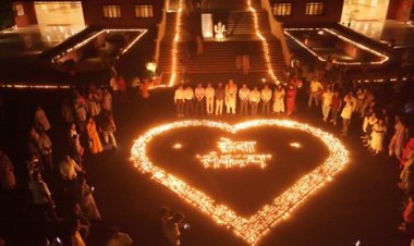 आशीर्वाद का दीया’ से जगमगाया नवा रायपुर, एक लाख दीपों ने दिया सेवा और सहभागिता का संदेश