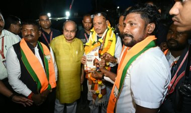विधायक पुरन्दर मिश्रा के नेतृत्व में उत्कल समाज ने मुख्यमंत्री साय का जताया आभार  रायपुर के चारों विधानसभा क्षेत्रों में उत्कल समाज भवन के लिए 25-25 लाख रुपये की स्वीकृति पर किया अभिनंदन